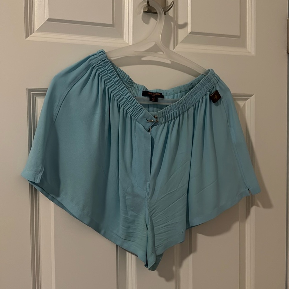 Louis Vuitton Bleu Shorts